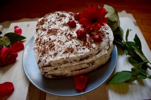 chiffon cake, cerise, chocolat, stracciatella