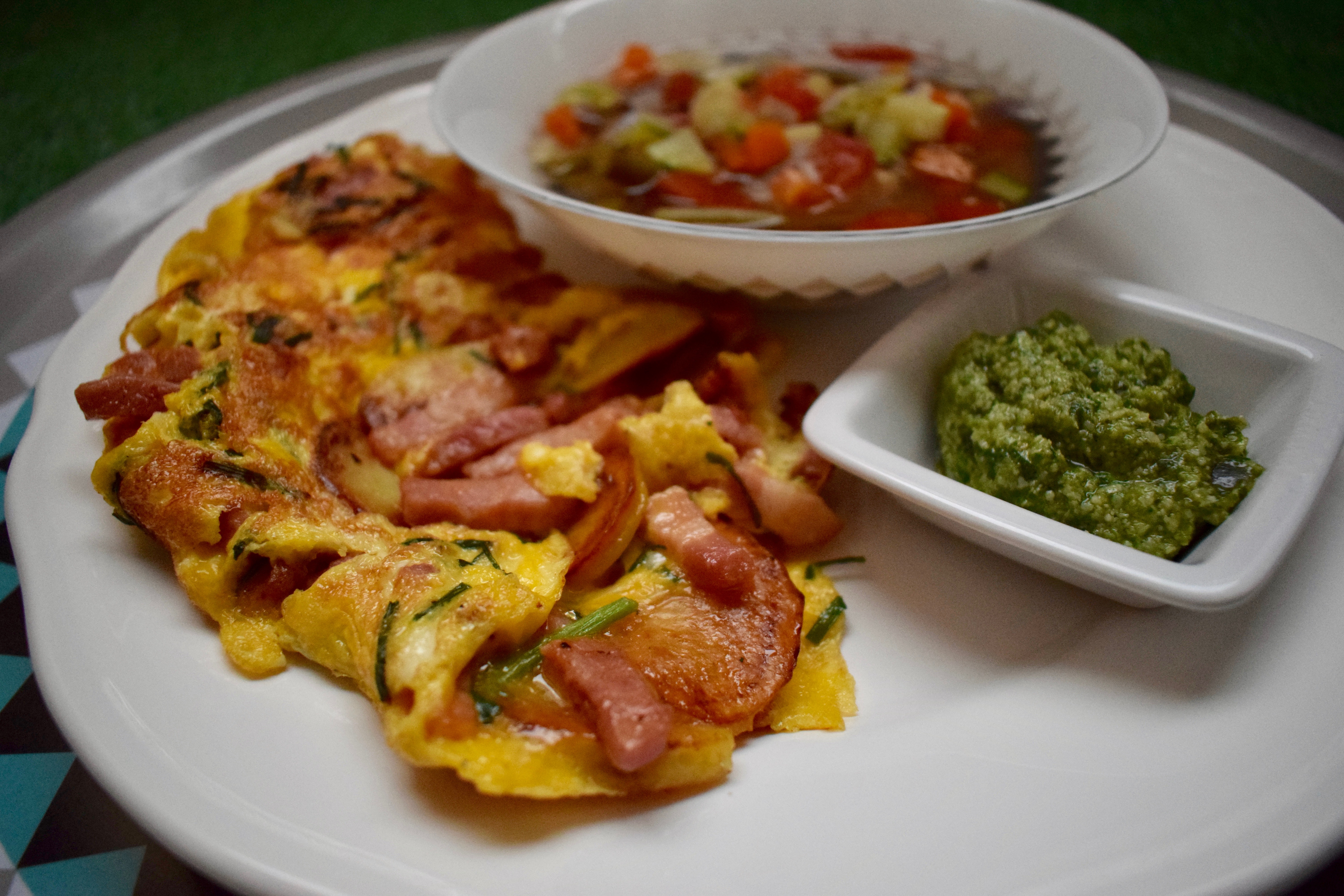 potage au pistou & omelette plate paysanne 